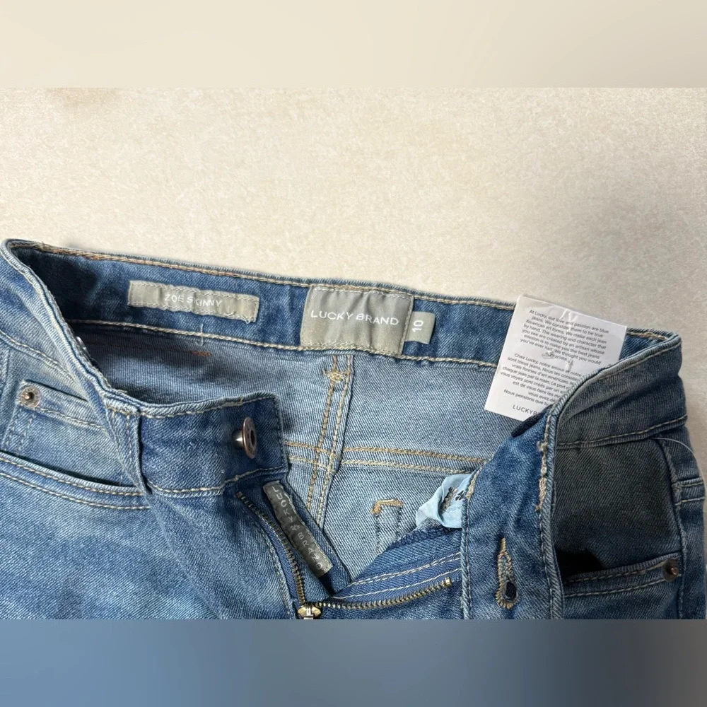 Lucky Brand Zoe Skinny Girls' Ada Wash Jeans Size 10 NWT - Picture 3 of 11